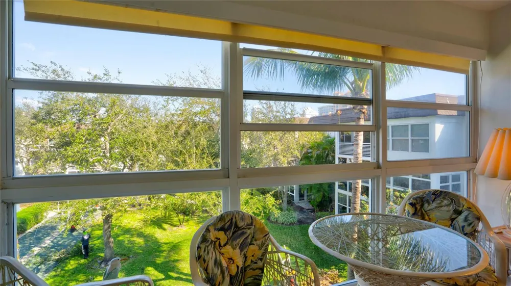 1501 S Ocean Boulevard #325 Lauderdale By The Sea, FL 33062