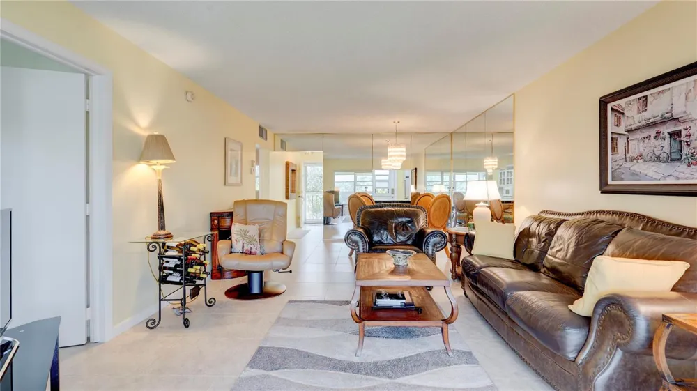 1501 S Ocean Boulevard #325 Lauderdale By The Sea, FL 33062