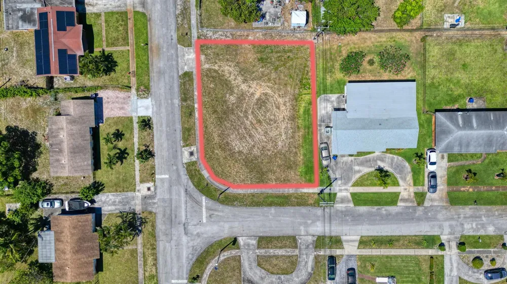 398 W 23rd Street Riviera Beach, FL 33404