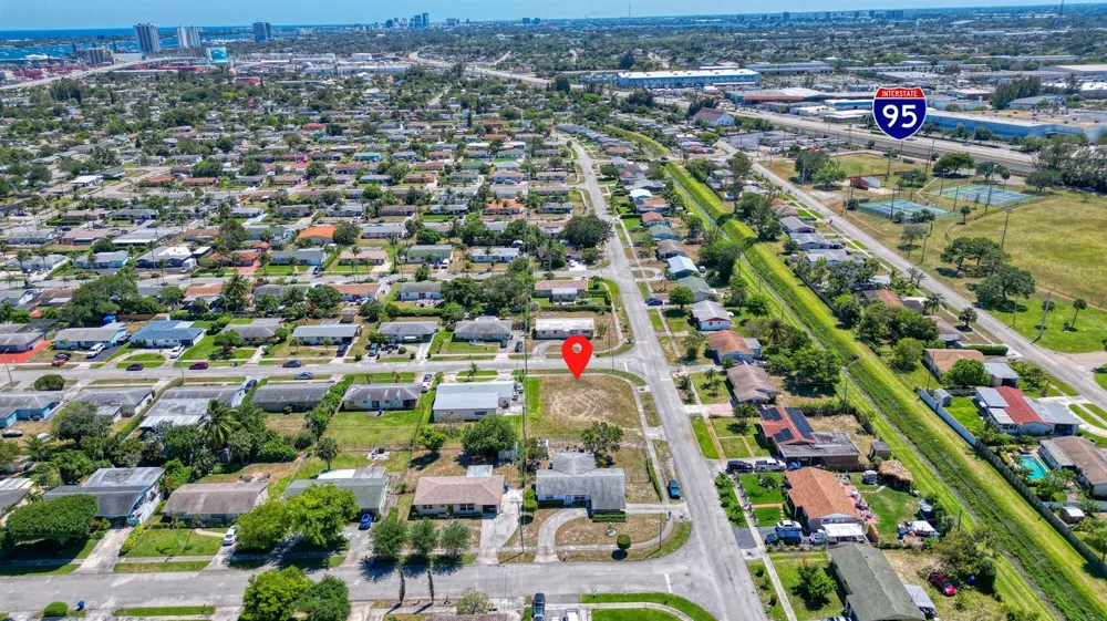 398 W 23rd Street Riviera Beach, FL 33404