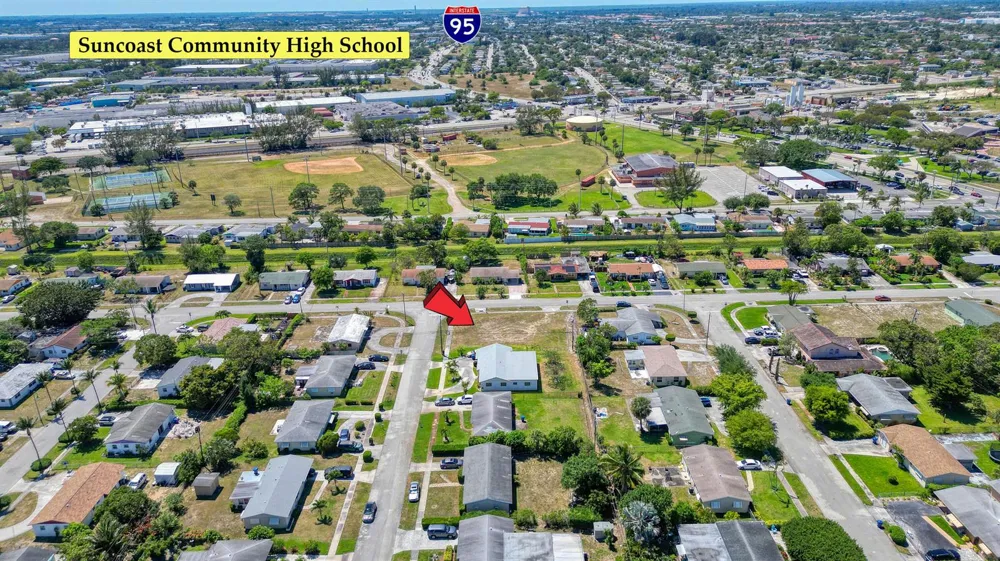 398 W 23rd Street Riviera Beach, FL 33404