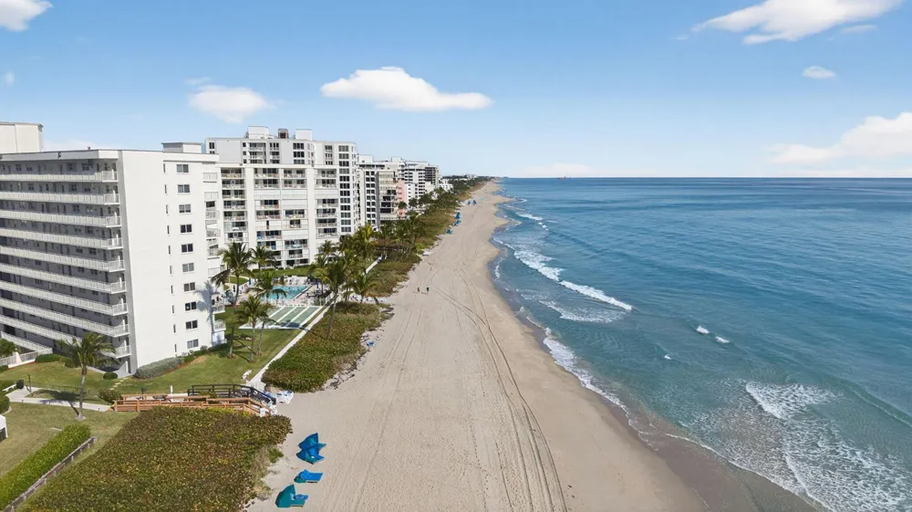3101 S Ocean Boulevard #302 Highland Beach, FL 33487