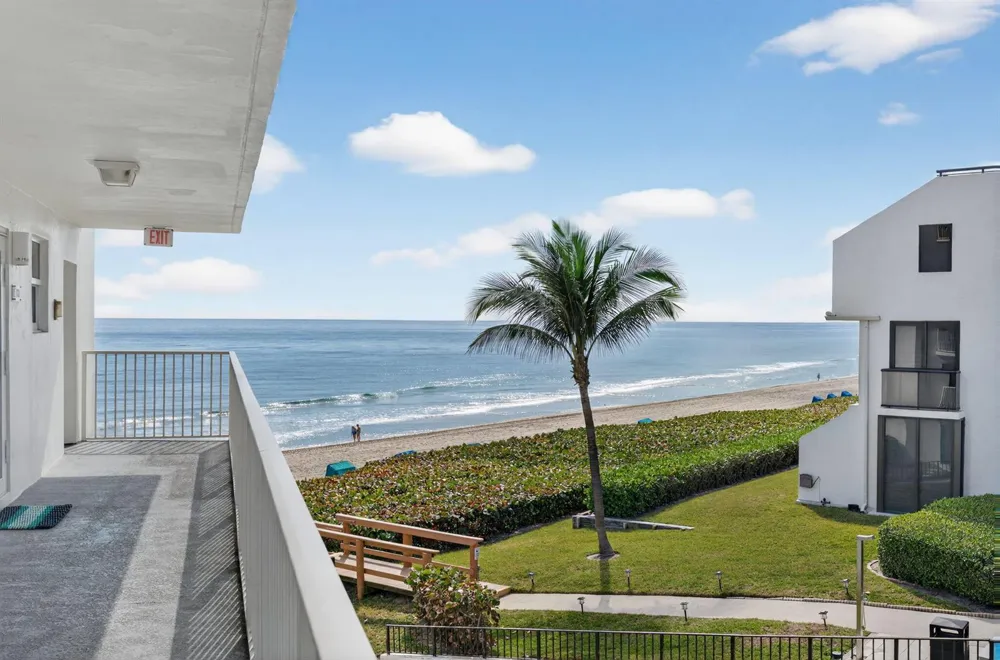 3101 S Ocean Boulevard #302 Highland Beach, FL 33487