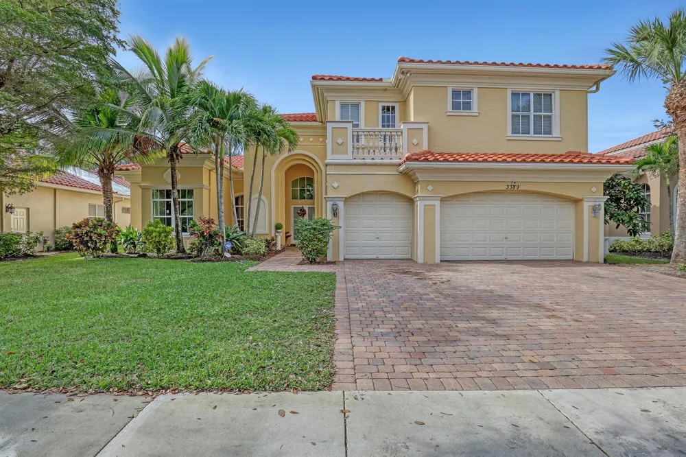 3389 Lago De Talavera Lake Worth, FL 33467