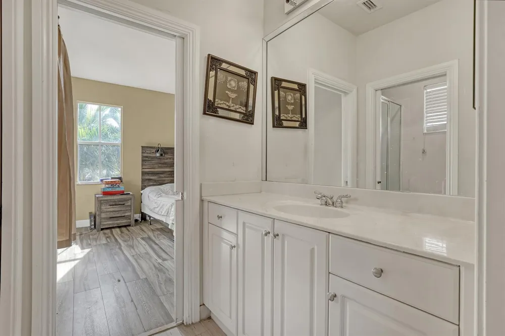 3389 Lago De Talavera Lake Worth, FL 33467