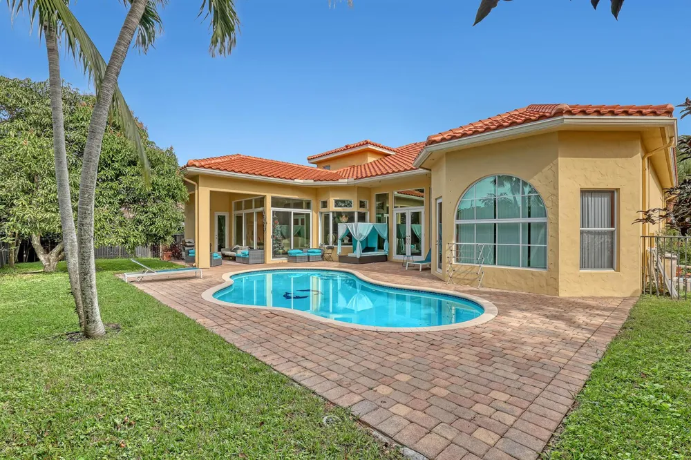 3389 Lago De Talavera Lake Worth, FL 33467