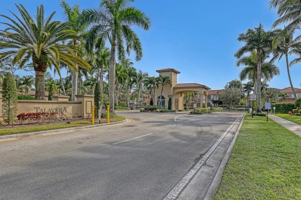 3389 Lago De Talavera Lake Worth, FL 33467