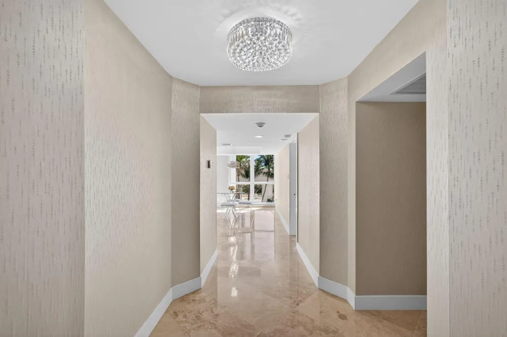 5380 Ocean Drive #3b Singer Island, FL 33404