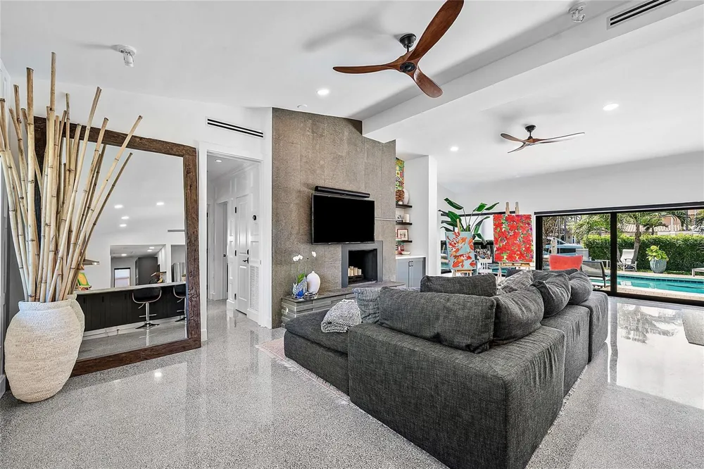 801 Solar Isle Drive Fort Lauderdale, FL 33301