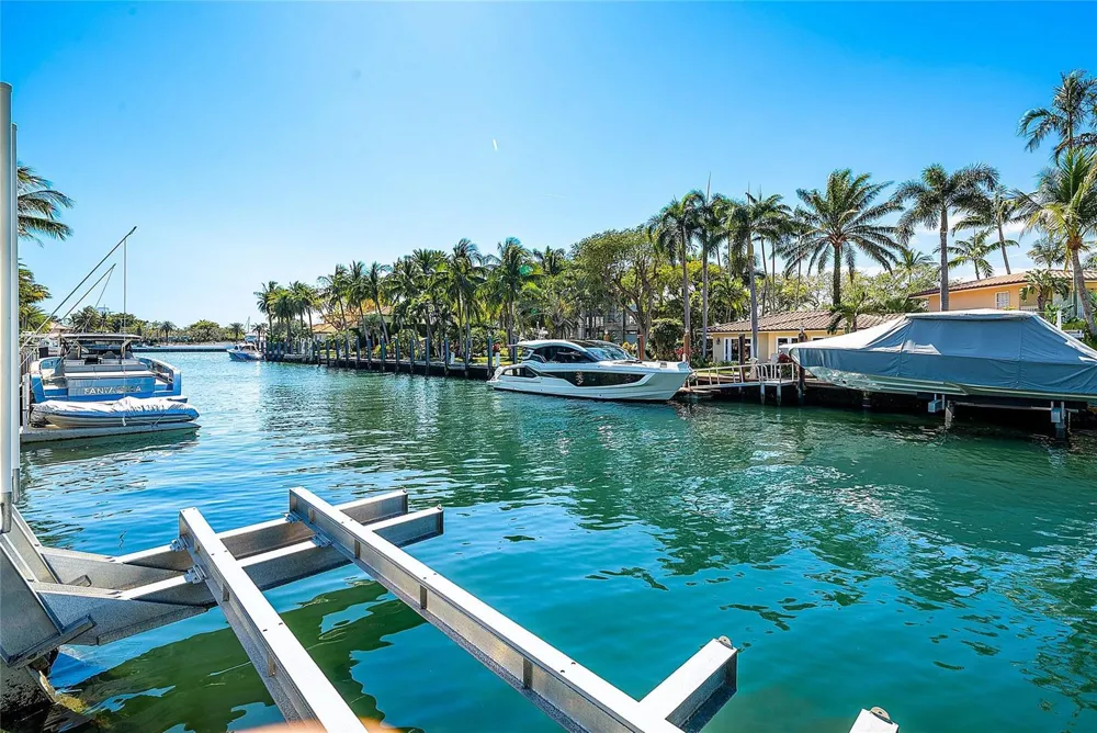 801 Solar Isle Drive Fort Lauderdale, FL 33301