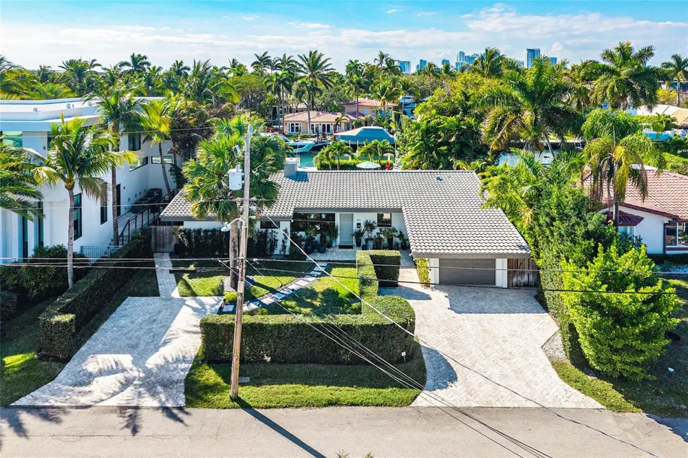 801 Solar Isle Drive Fort Lauderdale, FL 33301