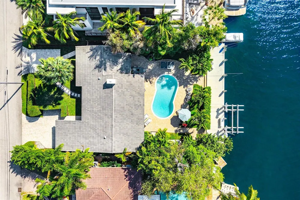 801 Solar Isle Drive Fort Lauderdale, FL 33301