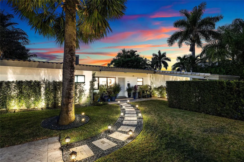 801 Solar Isle Drive Fort Lauderdale, FL 33301