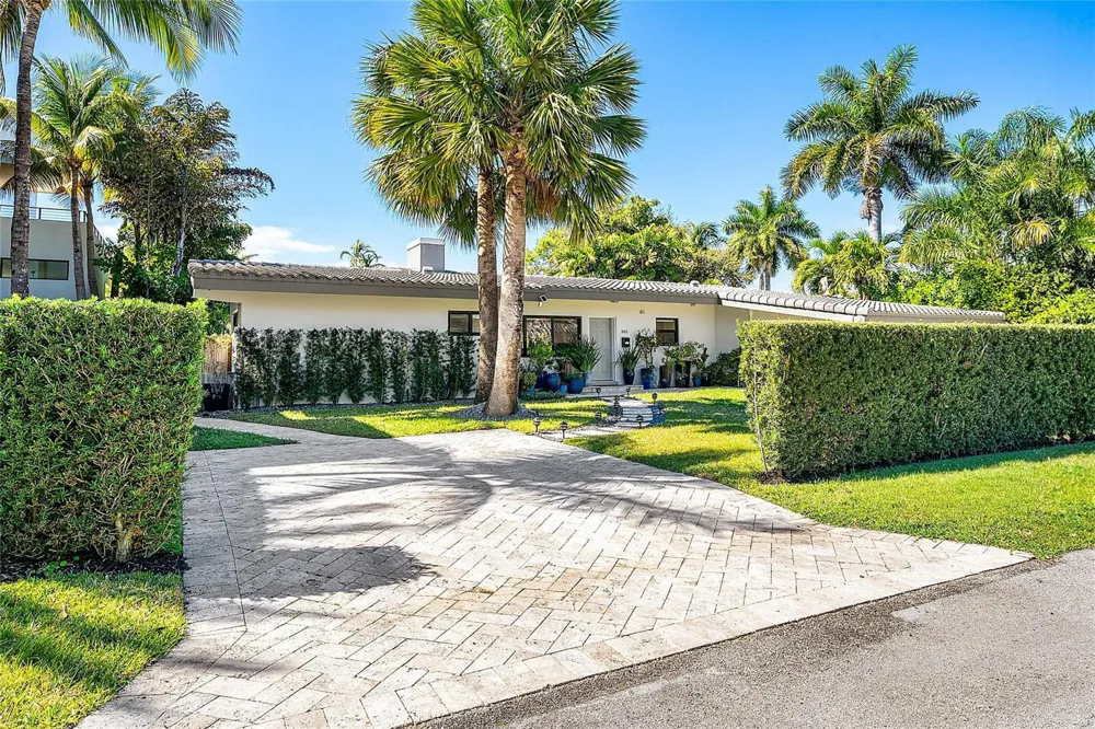 801 Solar Isle Drive Fort Lauderdale, FL 33301