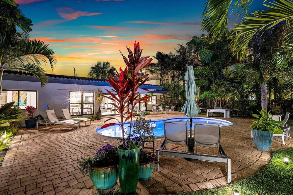 801 Solar Isle Drive Fort Lauderdale, FL 33301