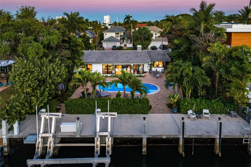 801 Solar Isle Drive Fort Lauderdale, FL 33301