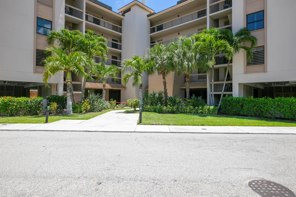 2491 NE Ocean Boulevard #106 Stuart, FL 34996