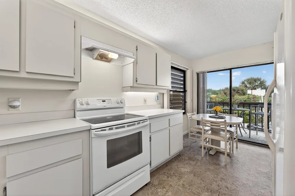 2491 NE Ocean Boulevard #106 Stuart, FL 34996