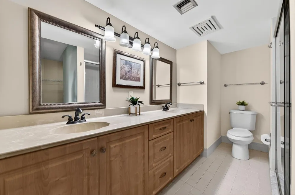 2491 NE Ocean Boulevard #106 Stuart, FL 34996