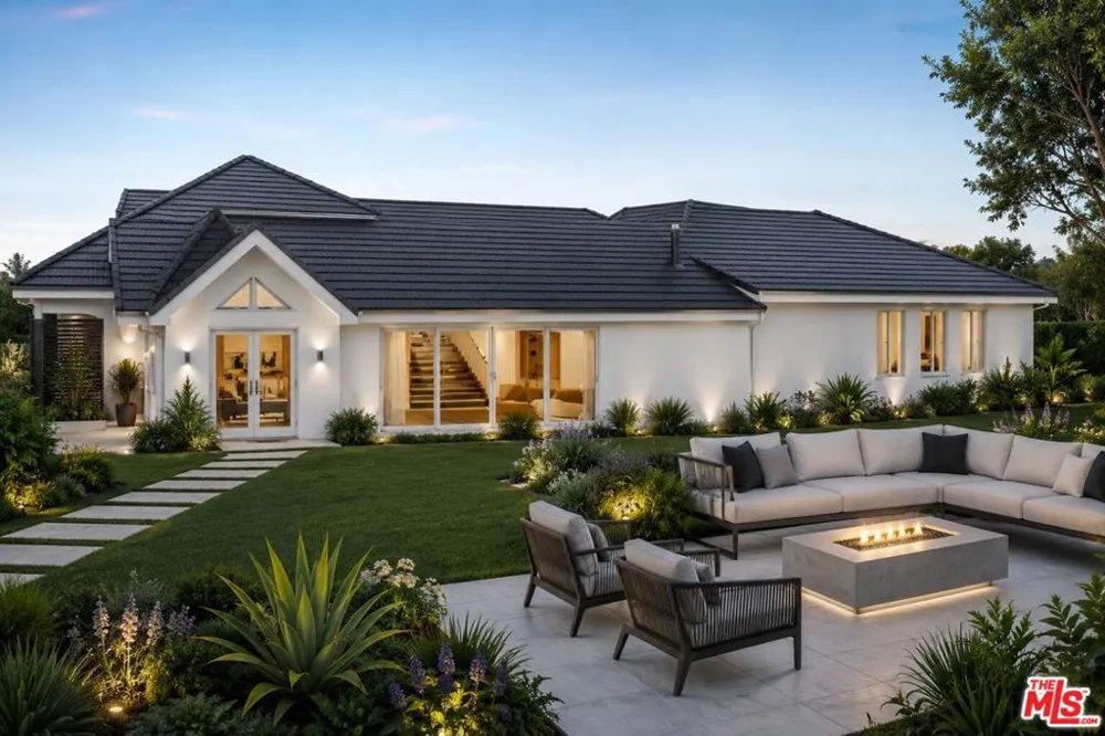 18431 Coastline Drive Malibu, CA 90265