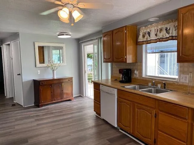 8680 Us Highway 441 #Ba8 Okeechobee, FL 34974