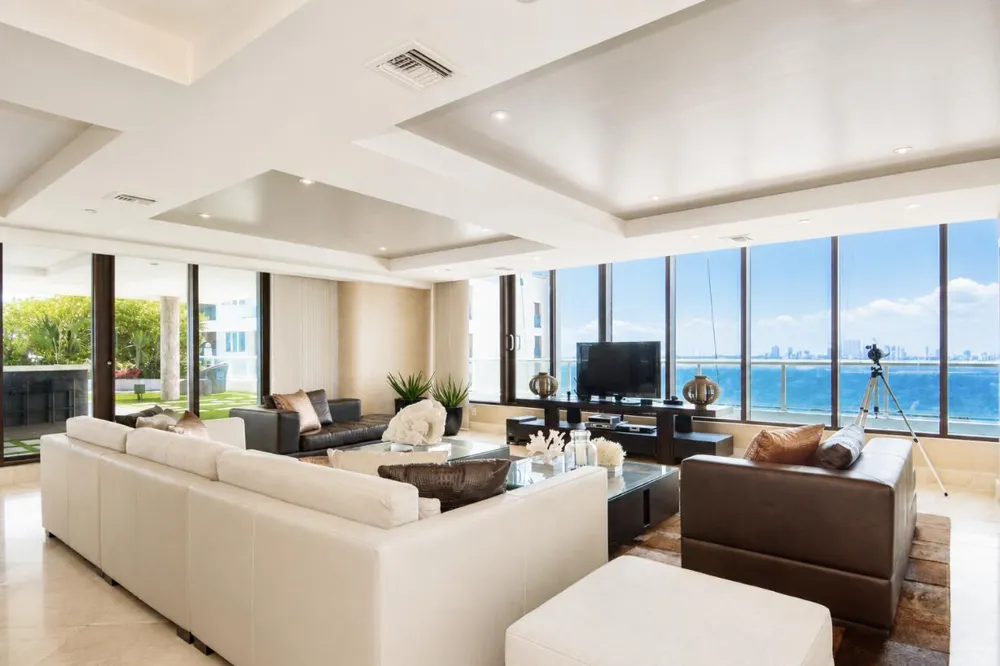1 Fort Lauderdale Beach Boulevard #Lp 2302 Fort Lauderdale, FL 33304