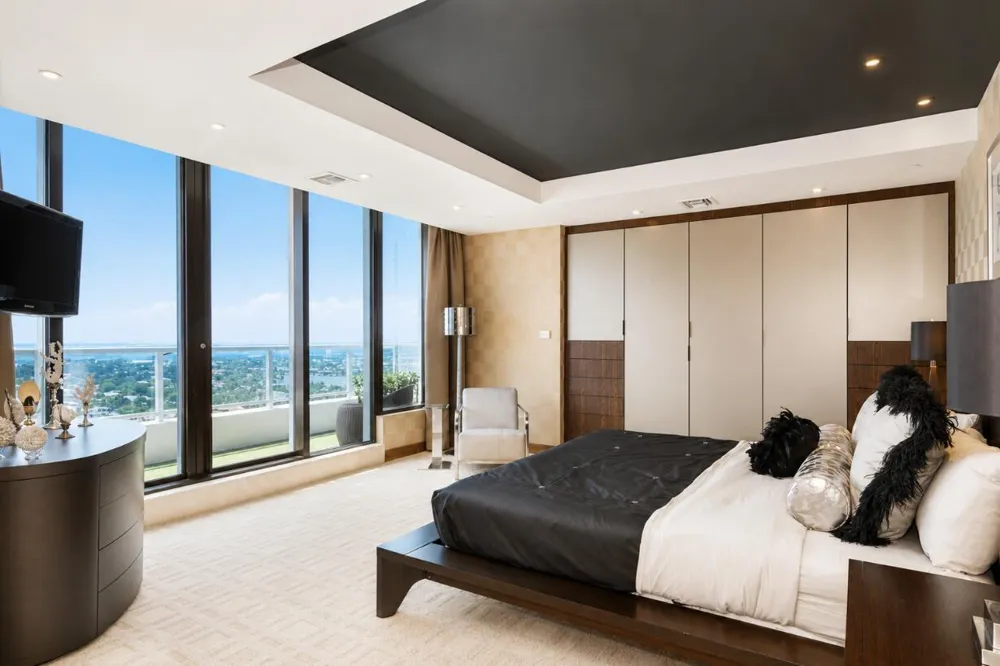 1 Fort Lauderdale Beach Boulevard #Lp 2302 Fort Lauderdale, FL 33304