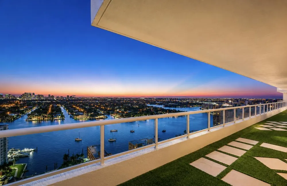 1 Fort Lauderdale Beach Boulevard #Lp 2302 Fort Lauderdale, FL 33304