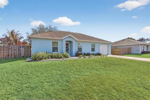 1011 SE Euclid Lane