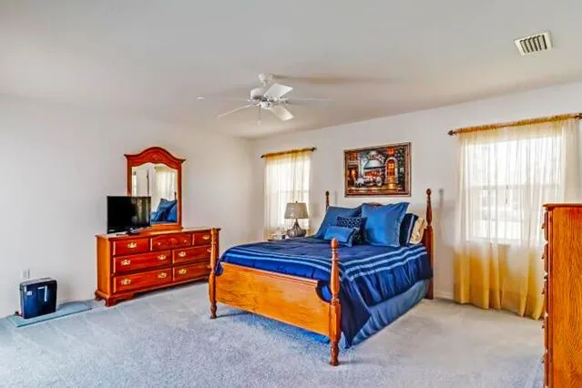 424 Holly Drive Sebring, FL 33876