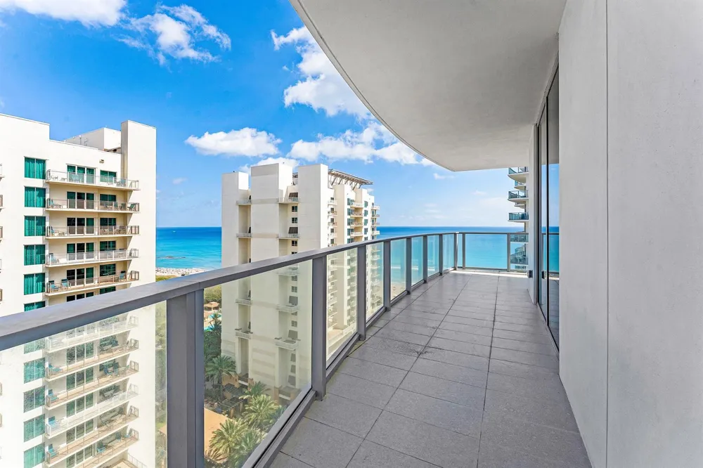 3100 Ocean Drive #1702p Singer Island, FL 33404