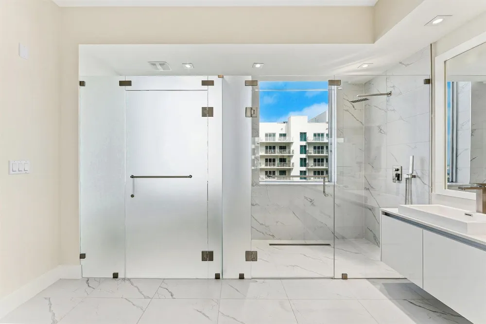 3100 Ocean Drive #1702p Singer Island, FL 33404