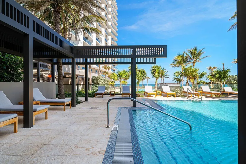 3100 Ocean Drive #1702p Singer Island, FL 33404