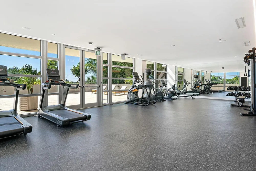 3100 Ocean Drive #1702p Singer Island, FL 33404
