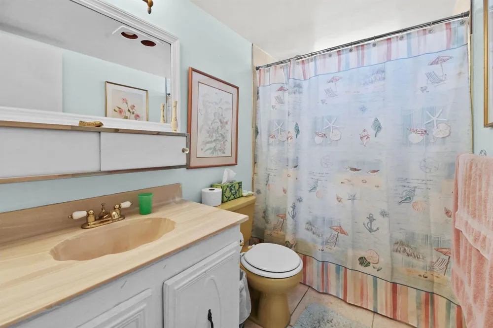721 Lori Drive #313 Palm Springs, FL 33461