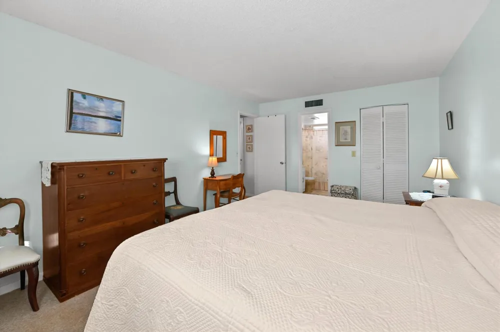 721 Lori Drive #313 Palm Springs, FL 33461
