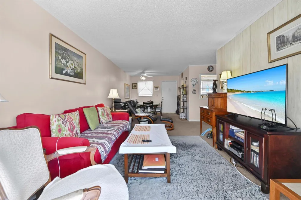 721 Lori Drive #313 Palm Springs, FL 33461
