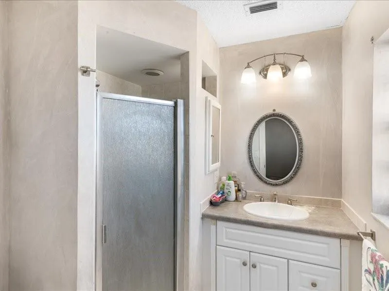 1 Westcliffe Lane Palm Coast, FL 32164