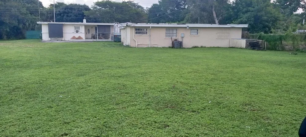 2014 NW 28th Street Oakland Park, FL 33311