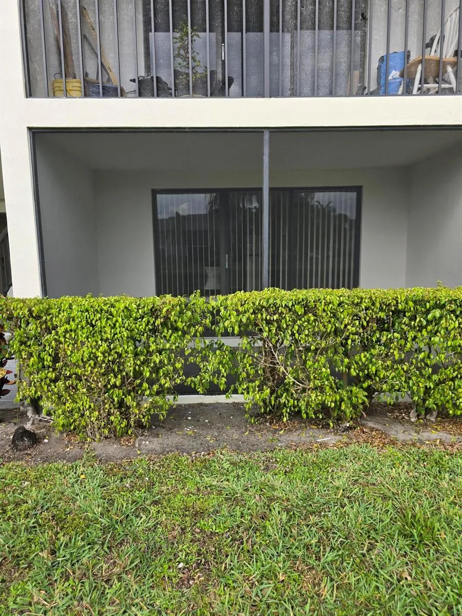 1106 Green Pine Boulevard #F1 West Palm Beach, FL 33409