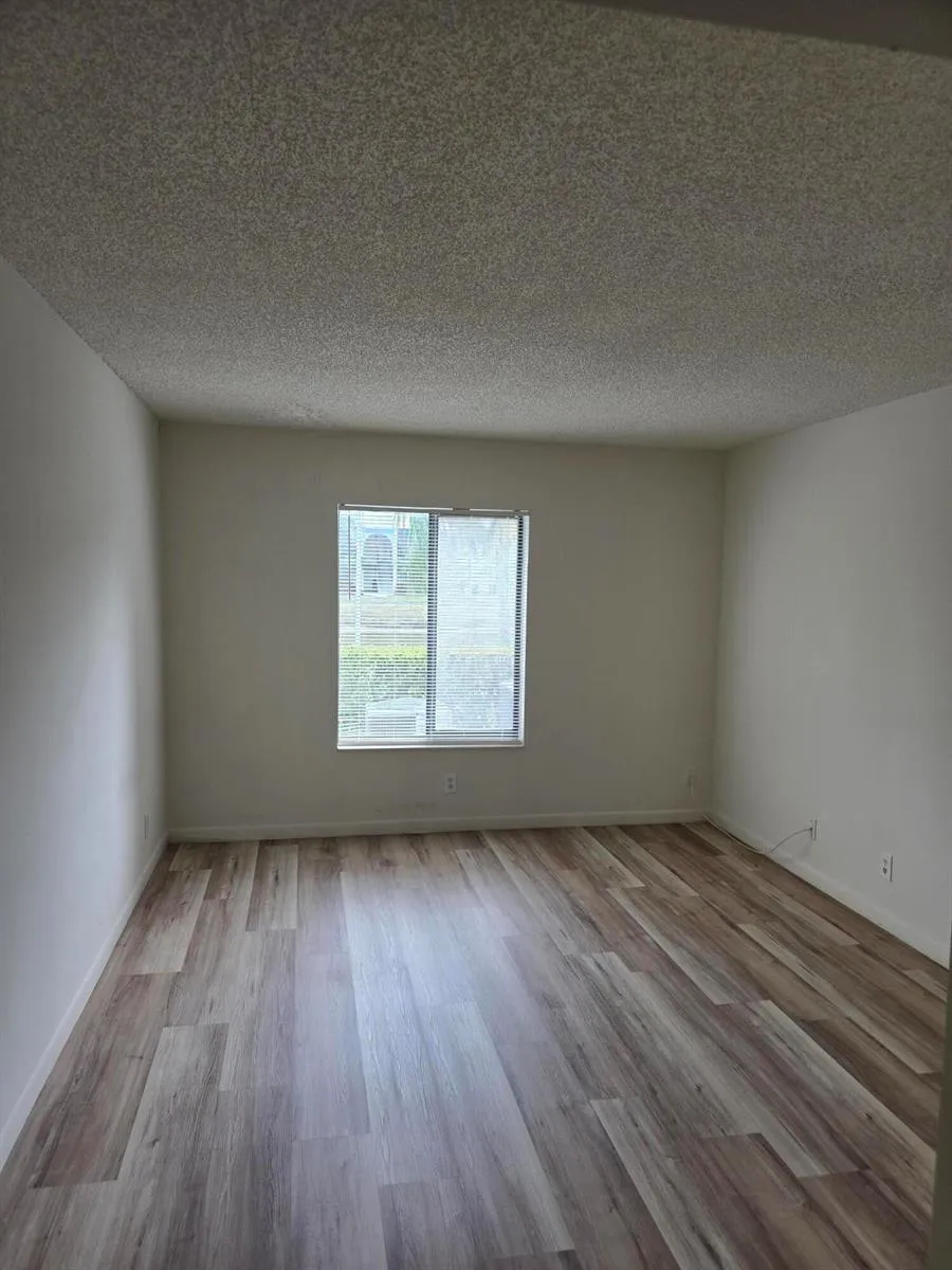 1106 Green Pine Boulevard #F1 West Palm Beach, FL 33409