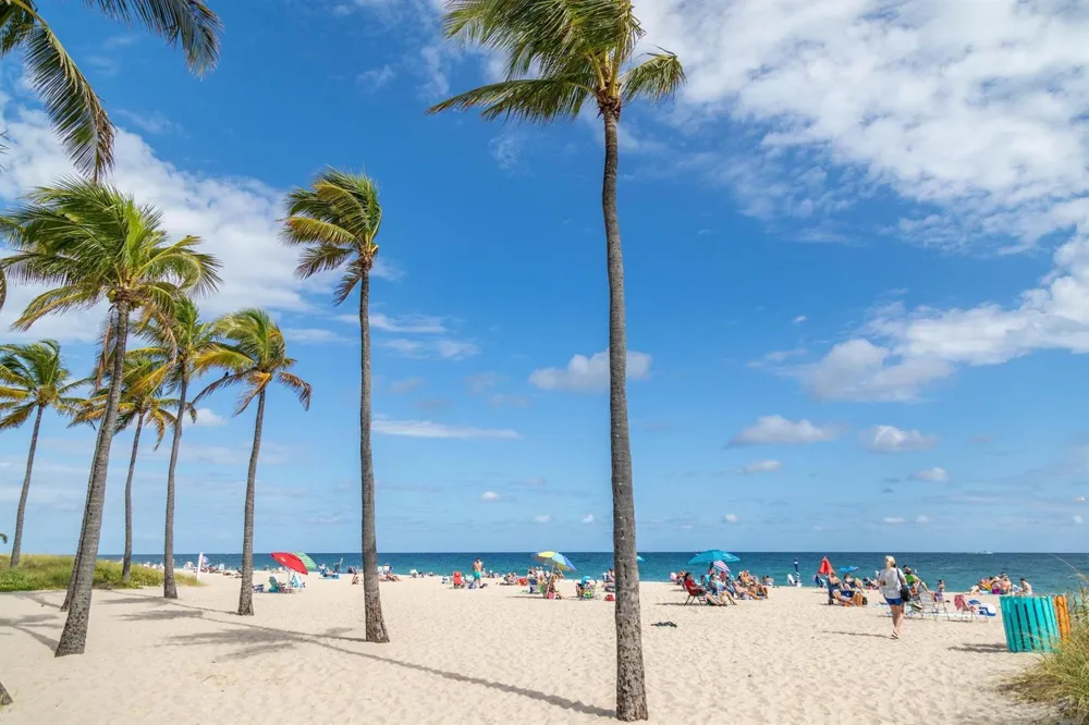 4332 Seagrape Drive #7 Lauderdale By The Sea, FL 33308