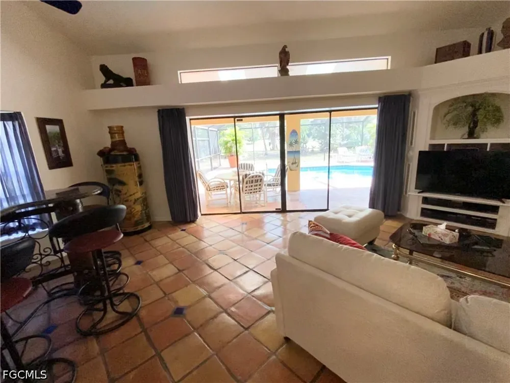 Lake Vista Circle Lehigh Acres, FL 33936