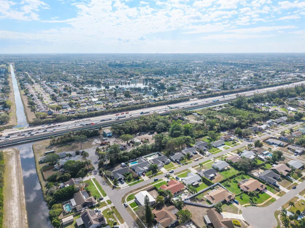 5387 80th Trail S Lake Worth, FL 33467