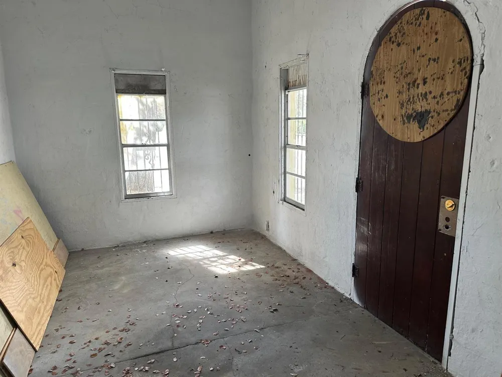 3712 S Olive Avenue West Palm Beach, FL 33405