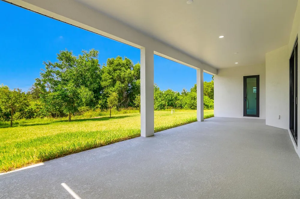 3410 NW 39th Lane Cape Coral, FL 33993