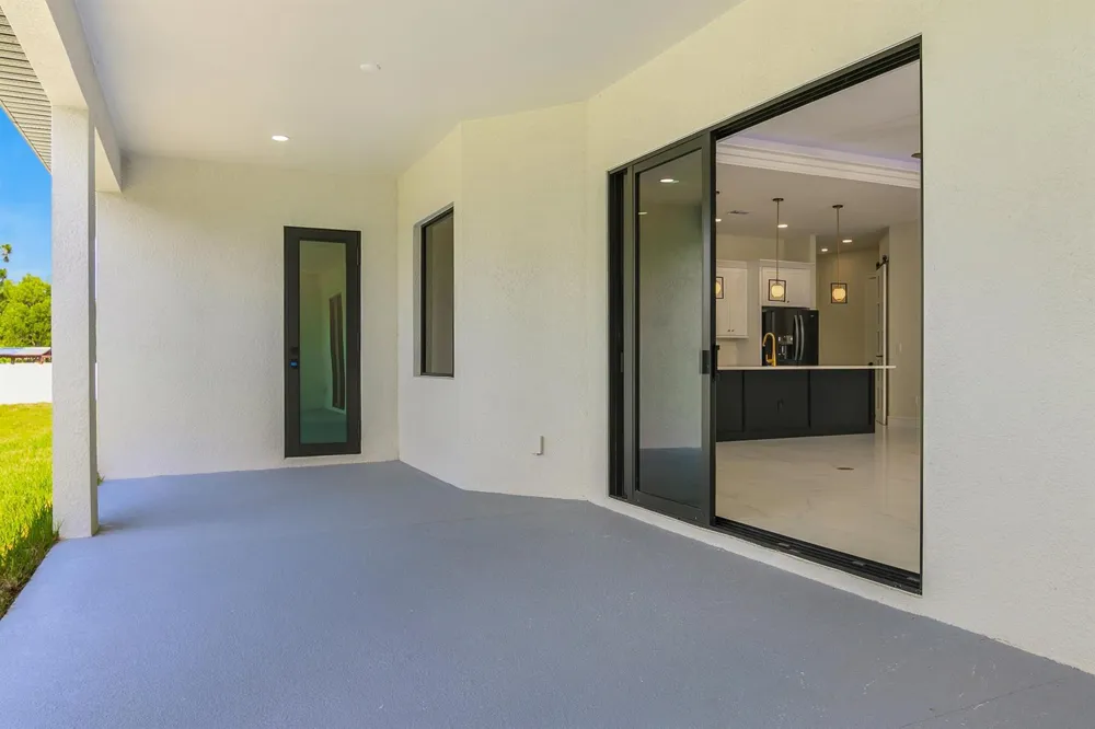 3410 NW 39th Lane Cape Coral, FL 33993