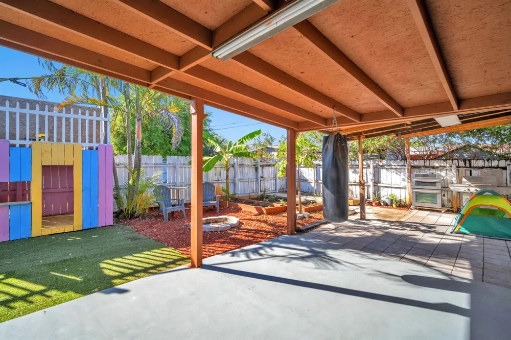 7151 Taft Street Hollywood, FL 33024