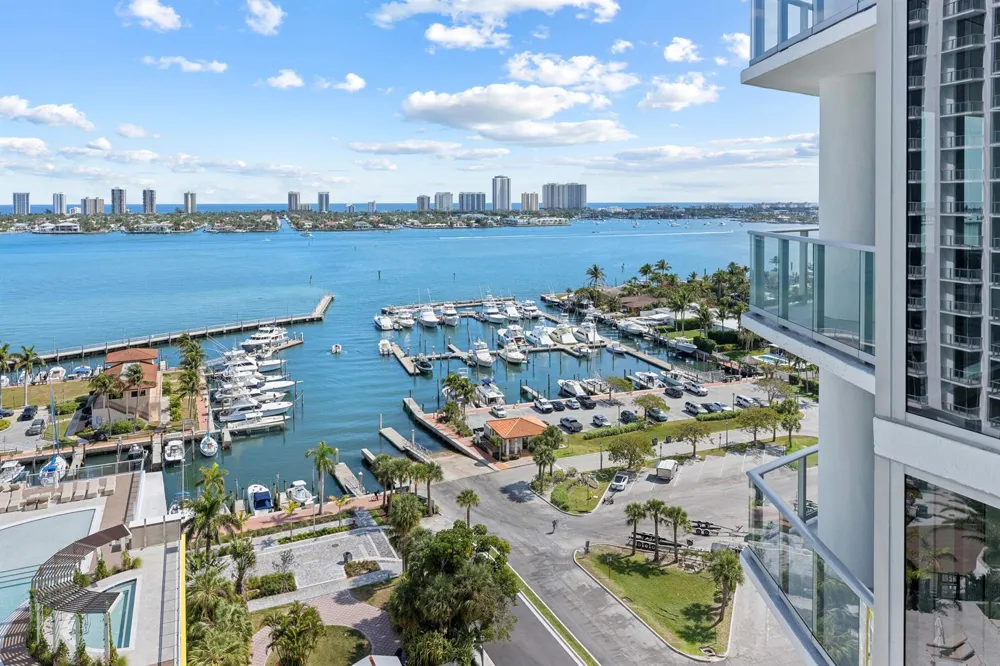 220 Lake Shore Drive #1410 Lake Park, FL 33403