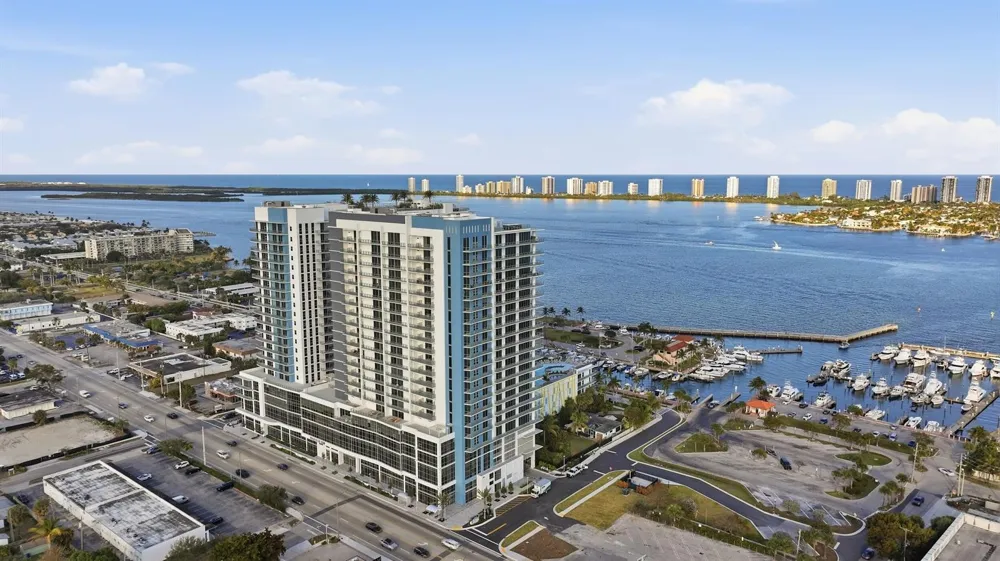 220 Lake Shore Drive #1410 Lake Park, FL 33403